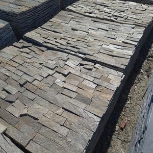 Slate Sahara Natur, 5 cm x LL x 1.3cm | Dekoratív kő - függőleges csempe, kültéri-kültéri (25sqm/pallet)