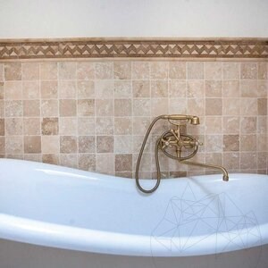 Noce & Classic Tumbled Travertine B8 Border