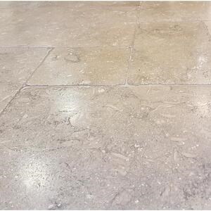 LTP Profesional Ironwax Satin, önfényező, szatén fényű, filmképző akril tömítőanyag (csak belső használatra), 5 L