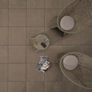 Szintezett kő L'ALTRA PIETRA Colosseo Porphyrbraun, 60 X 60 X 2 cm, R11 - Csúszásmentes kültéri használatra