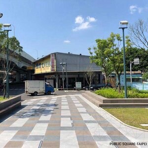 Szintezett kő L'ALTRA PIETRA Colosseo Porphyrbraun, 60 X 60 X 2 cm, R11 - Csúszásmentes kültéri használatra