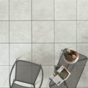 Szintezett kő L'ALTRA PIETRA Colosseo Quarzite White, 60 X 60 X 2 cm, R11 - Csúszásmentes kültéri használatra