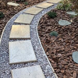 Latte Brushed & Chiseled Edge PREMIUM travertin, 61 x 40,6 x 3 cm