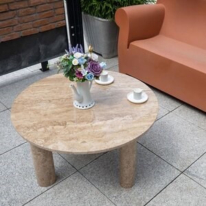 Latte travertin kávéautográf asztal