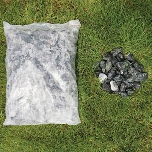 Zöld márvány kavicsok, 2-4 cm zsák, 20 kg
