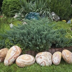 Szivárvány homokkő kavics 10-30 cm KG