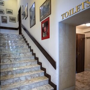 Különleges darabok Arabescato Oro csiszolt márvány, 2 cm - Különleges projektek