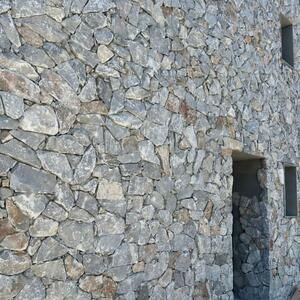 Kültéri poligonális márvány Rock Face Blue homlokzatburkolat