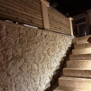 Kültéri poligonális Travertin  Rock Face Classic homlokzatburkolat