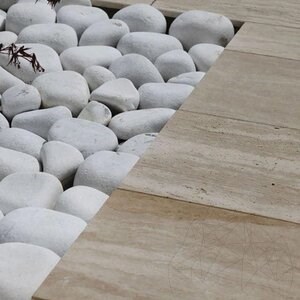 Classic Wave Cut csiszolt travertin, 61 x 30.5 x 1.2 cm