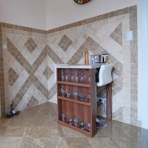 Latte Tumbled PREMIUM travertin, 10 x 10 x 1.2 cm