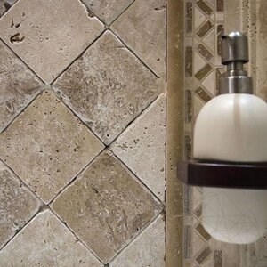 Latte Tumbled PREMIUM travertin, 10 x 10 x 1.2 cm