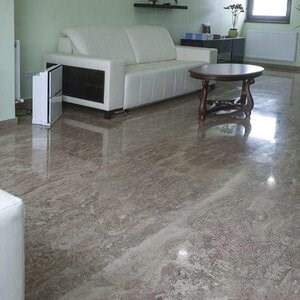 Latte csiszolt PREMIUM travertin, 61 x 61 x 1.2 cm