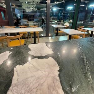 Csiszolt Verde Paradiso márványlap, 2 cm