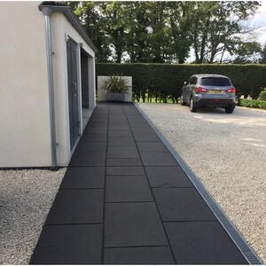 LTP Profesional BLACKSTONE, ökológiai vízszigetelő szer külső burkolatok helyreállításához, természetes kőhöz, 5 L