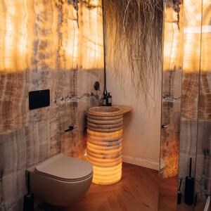 Csiszolt onyx tigrispalánk, 2 cm