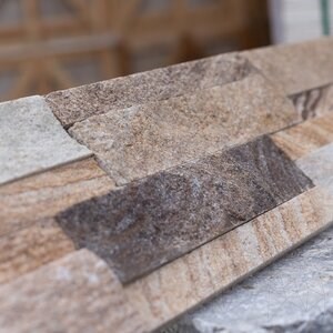 Rovere bézs homokkő falburkoló panel, 15 x 60 cm