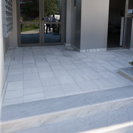 Kavala csiszolt márvány lépcső, 120 x 33 x 3 cm