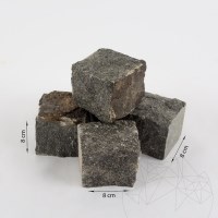 Antracit Splitface gránit macskakő, 8 x 8 x 8 cm, 1 tonna = 5-6 m2