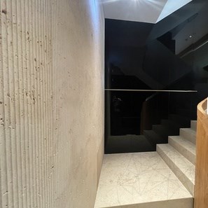 Classic vésett travertin, 120 x 60 x 2 cm
