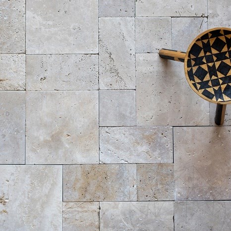 Travertin Classic Cross Cut Antik/Bukott Mini Roman Bond, 3cm