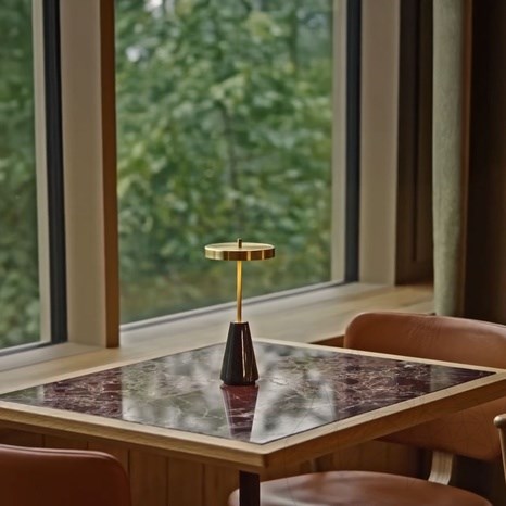 Asztallap Téglalap Alakú 619x718x12mm Cherry Levanto Márvány Polírozott