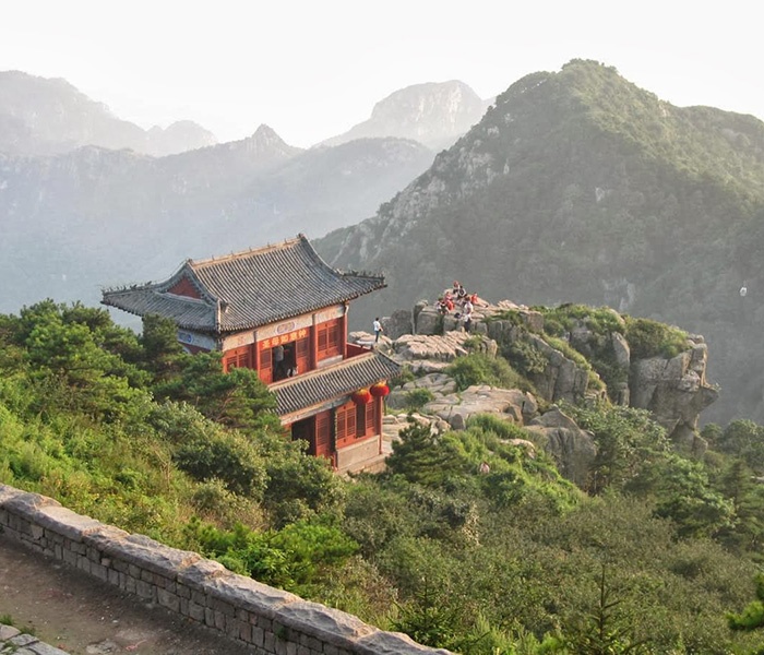 Taishan-hegy az öt kínai szent hegyen
