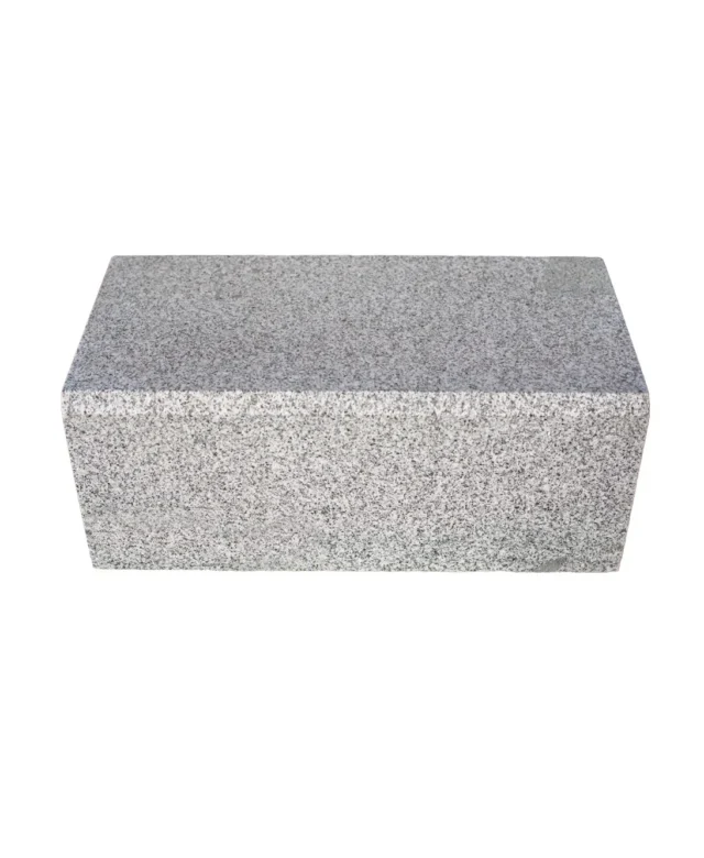 Bianco Sardo Gránit szegélykő, ferde 1 L,  20 x 25 x 50 cm