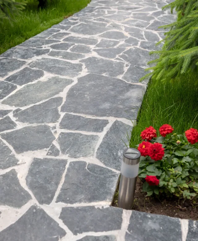 Laguna Green Polygonal Slate - Természetes kő beltéri / kültéri | frontok, burkolatok és járdák számára