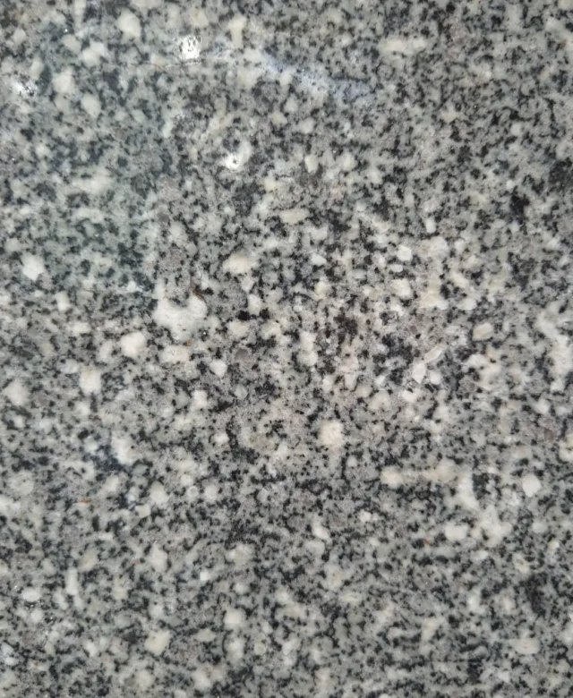 Gránit Hera csiszolt 2 cm – munkalapok, lépcsők, mázak és személyre szabott darabok